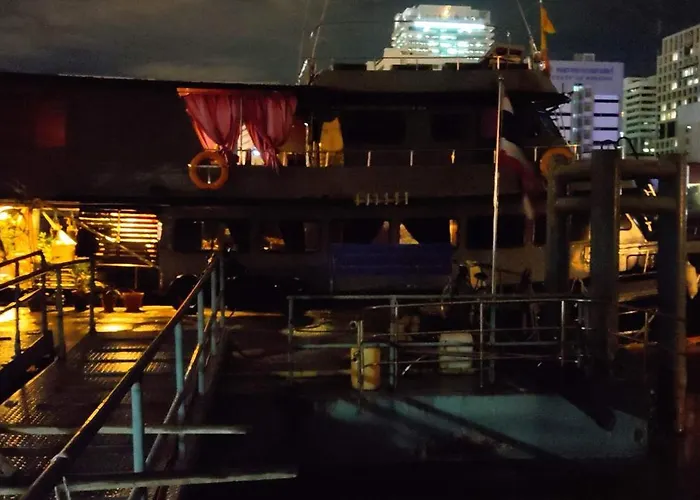 Botel Sabai Sabai Liveaboard Bangkok