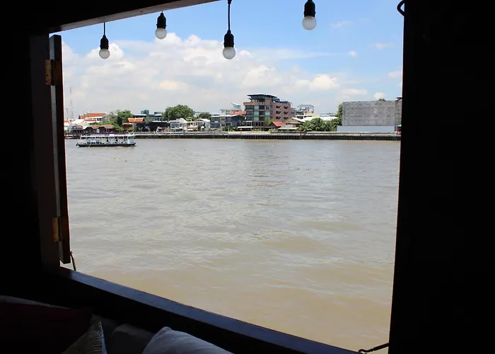 Sabai Sabai Liveaboard Bangkok