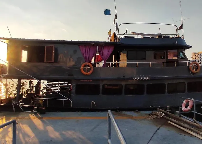Sabai Sabai Liveaboard * Bangkok