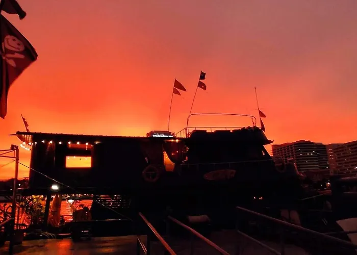 Botel Sabai Sabai Liveaboard *