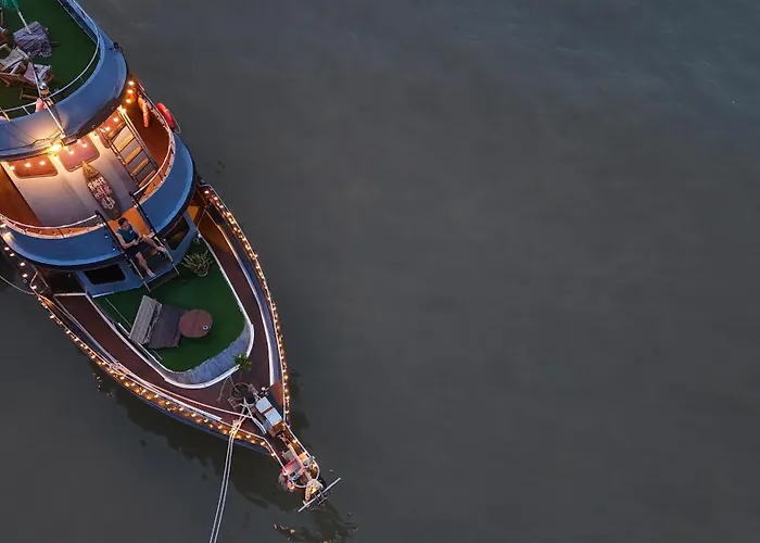 Sabai Sabai Liveaboard * Bangkok